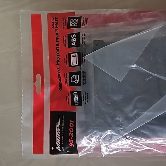 Double Din Car Stereo - Picture 4 of 4